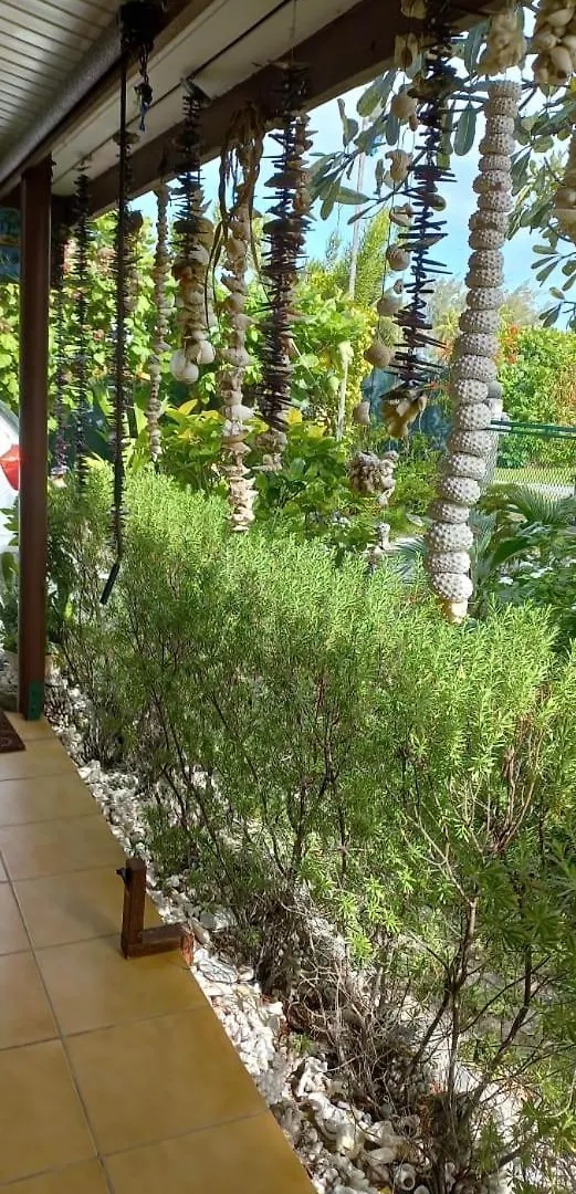 アヴァトル Chez Pilar Bed & Breakfast